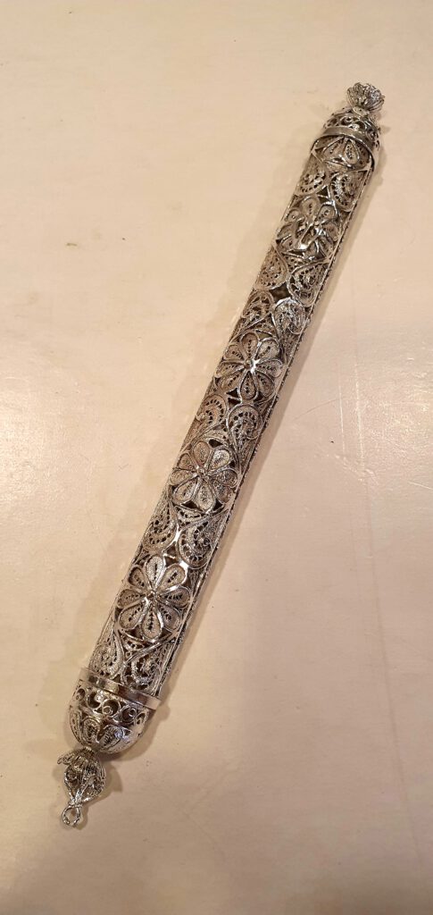 בית מזוזה מעוצב לכניסה לבית