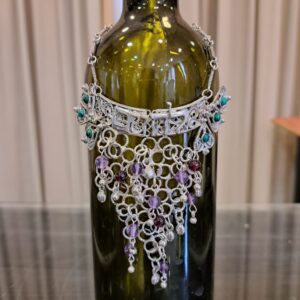 קישוט לבקבוק יין